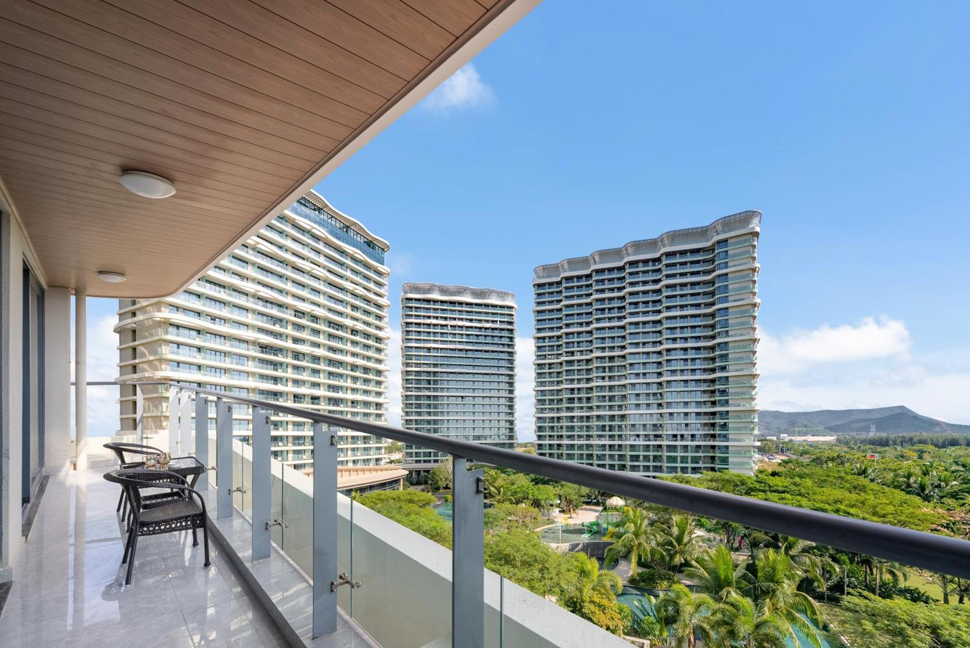 Puhai Sea View Apt By Hailan Tour At Sanya Yazhou Bay#Only 100 Meters To Beach And Sea Swimming Area Exterior foto